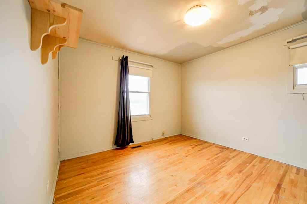 MLS® A2222502 - 610 Chinook Crescent  in NONE Rural Pincher Creek No. 9, M.D. of, Residential