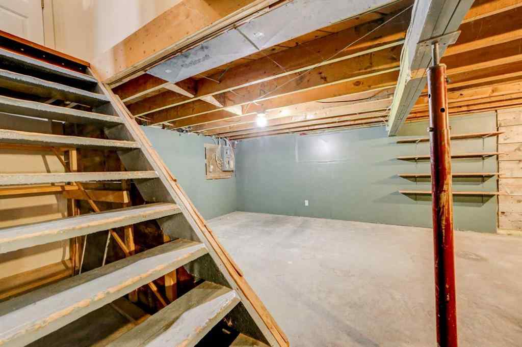 MLS® A2222502 - 610 Chinook Crescent  in NONE Rural Pincher Creek No. 9, M.D. of, Residential
