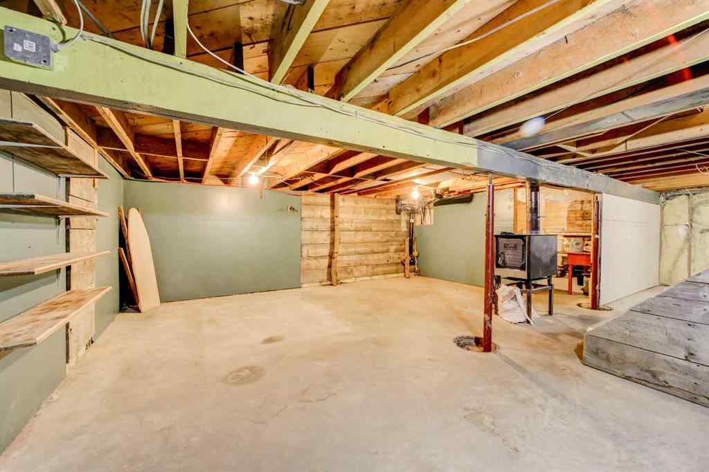 MLS® A2222502 - 610 Chinook Crescent  in NONE Rural Pincher Creek No. 9, M.D. of, Residential
