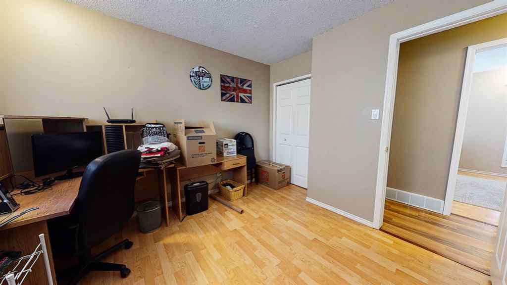 MLS® A2222531 - 7 Valleyview Drive SW in SW Hill Medicine Hat, Residential