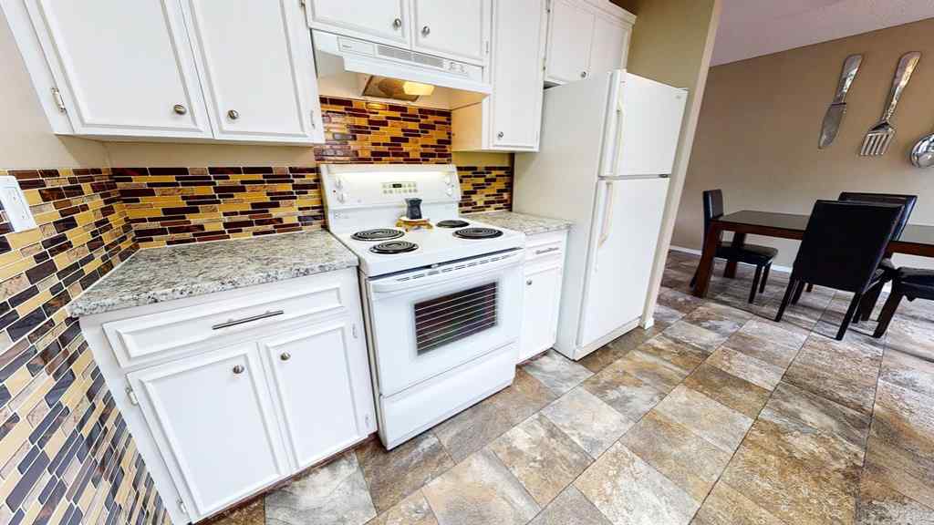 MLS® A2222531 - 7 Valleyview Drive SW in SW Hill Medicine Hat, Residential