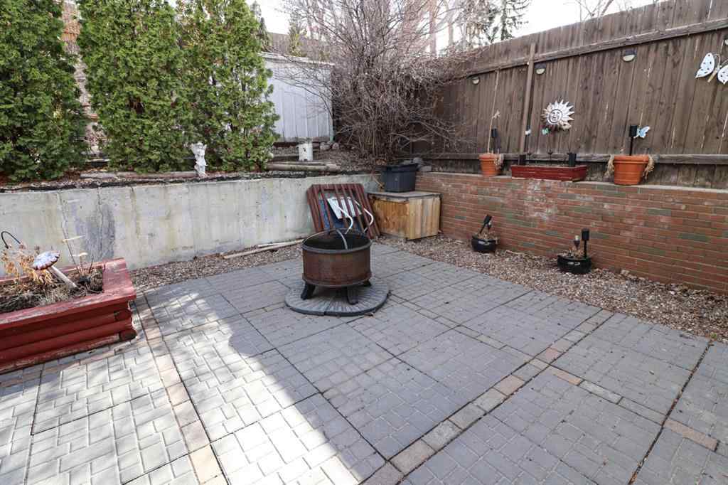 MLS® A2222531 - 7 Valleyview Drive SW in SW Hill Medicine Hat, Residential