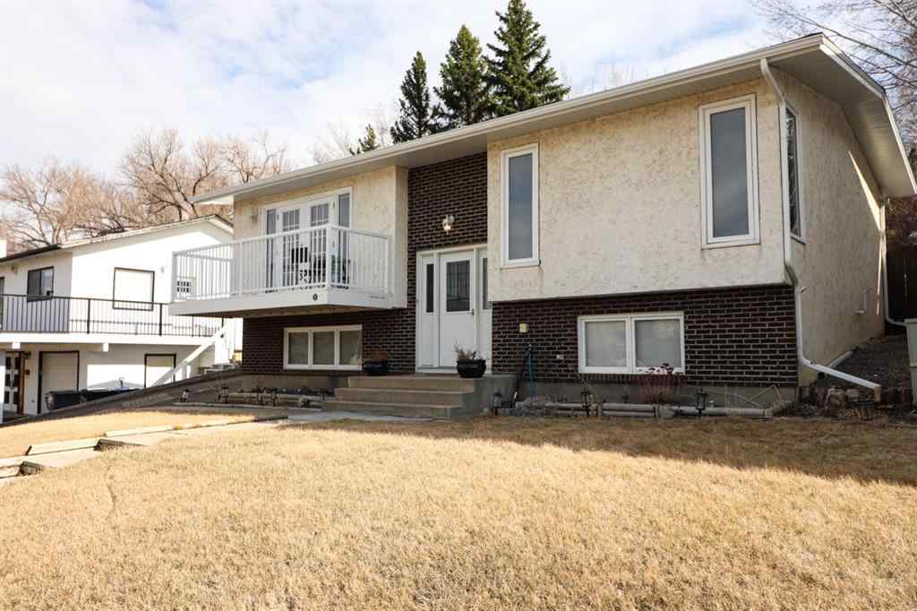 MLS® A2222531 - 7 Valleyview Drive SW in SW Hill Medicine Hat, Residential