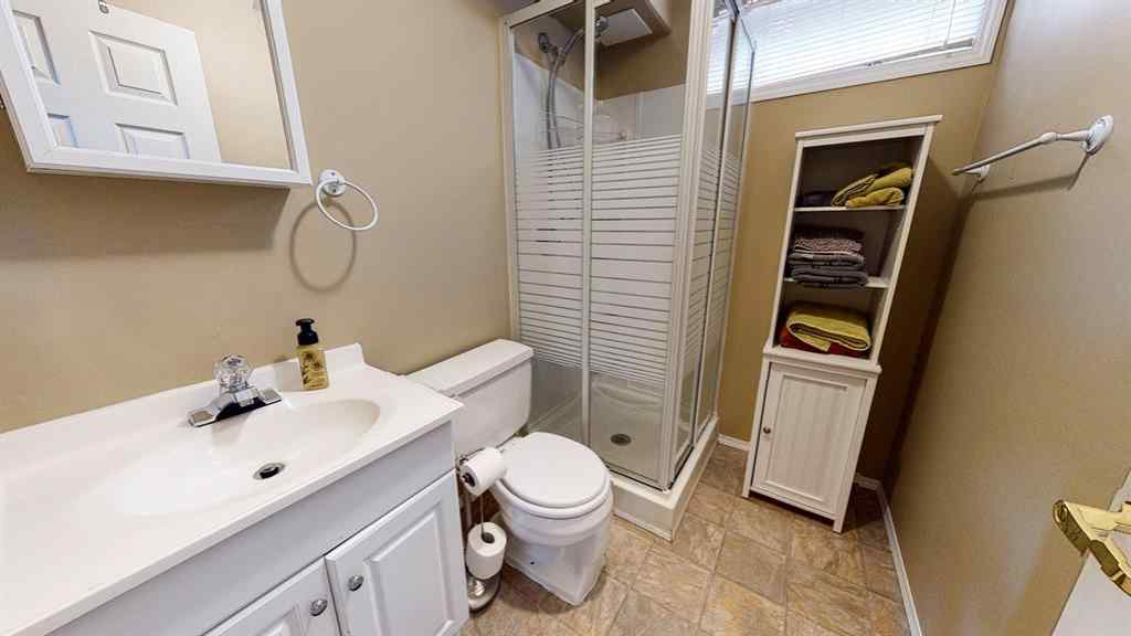 MLS® A2222531 - 7 Valleyview Drive SW in SW Hill Medicine Hat, Residential