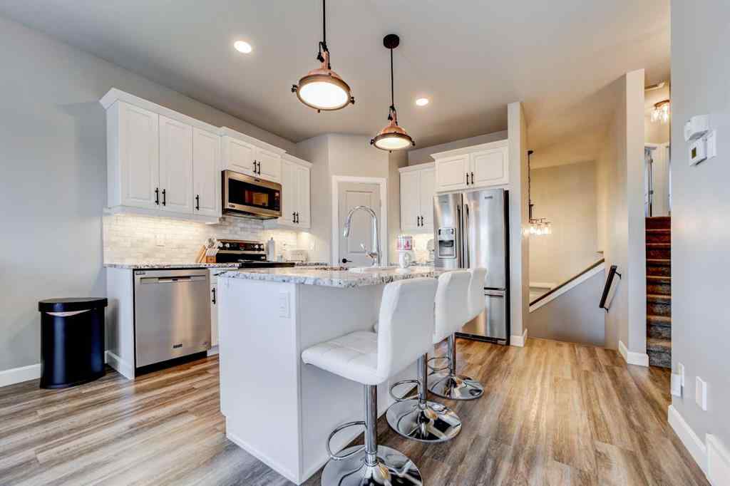 MLS® A2222602 - 1029 Livingston Way  in NONE Pincher Creek, Residential
