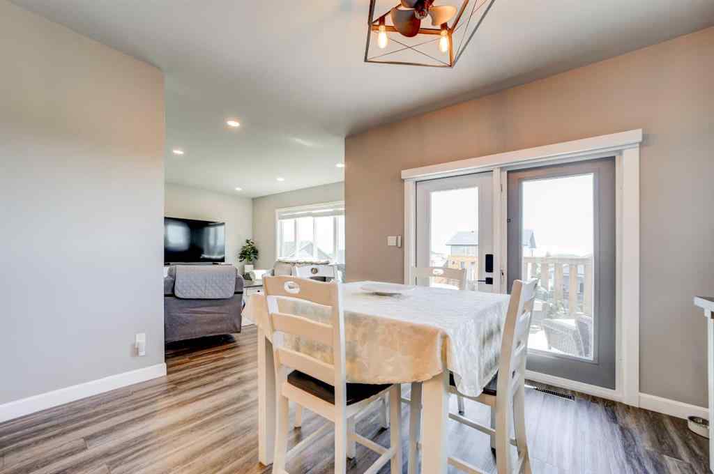MLS® A2222602 - 1029 Livingston Way  in NONE Pincher Creek, Residential