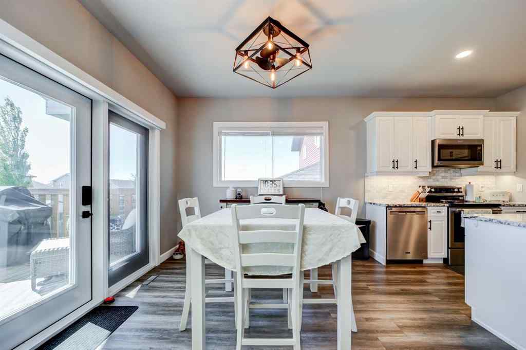 MLS® A2222602 - 1029 Livingston Way  in NONE Pincher Creek, Residential