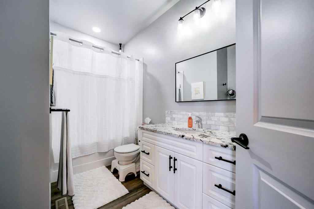 MLS® A2222602 - 1029 Livingston Way  in NONE Pincher Creek, Residential