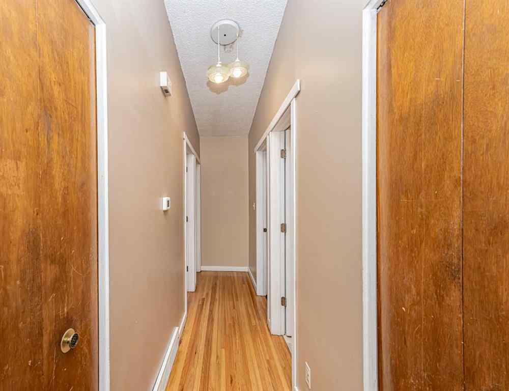 MLS® A2222629 - 7416 Hunterfield Road NW in Huntington Hills Calgary, Residential