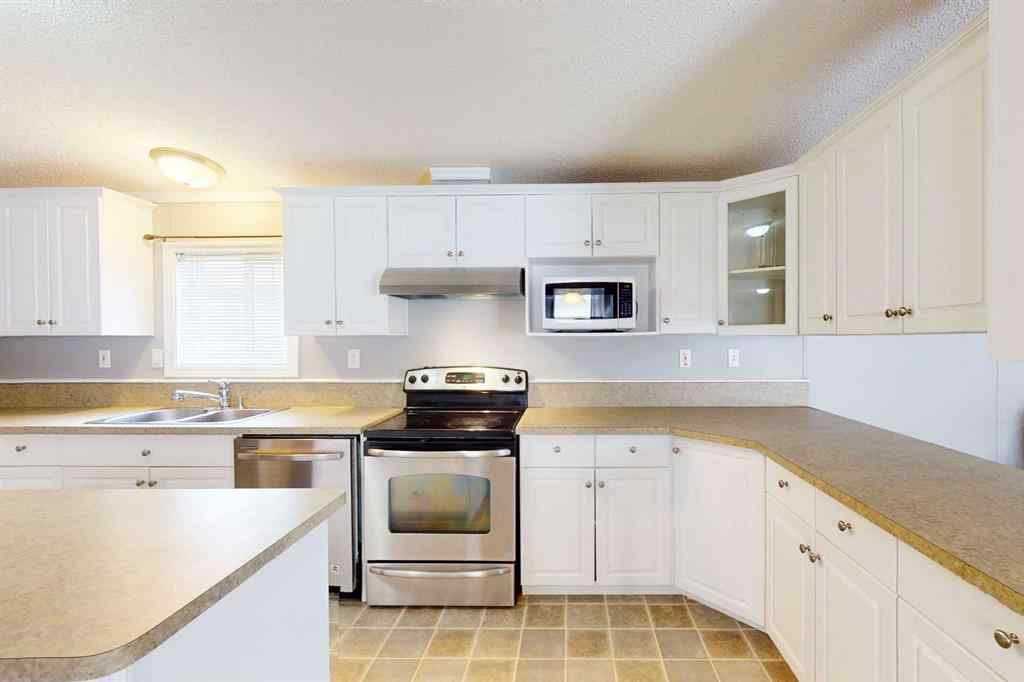 MLS® A2222672 - 373 Greenwich Lane  in Gregoire Park Fort McMurray, Residential