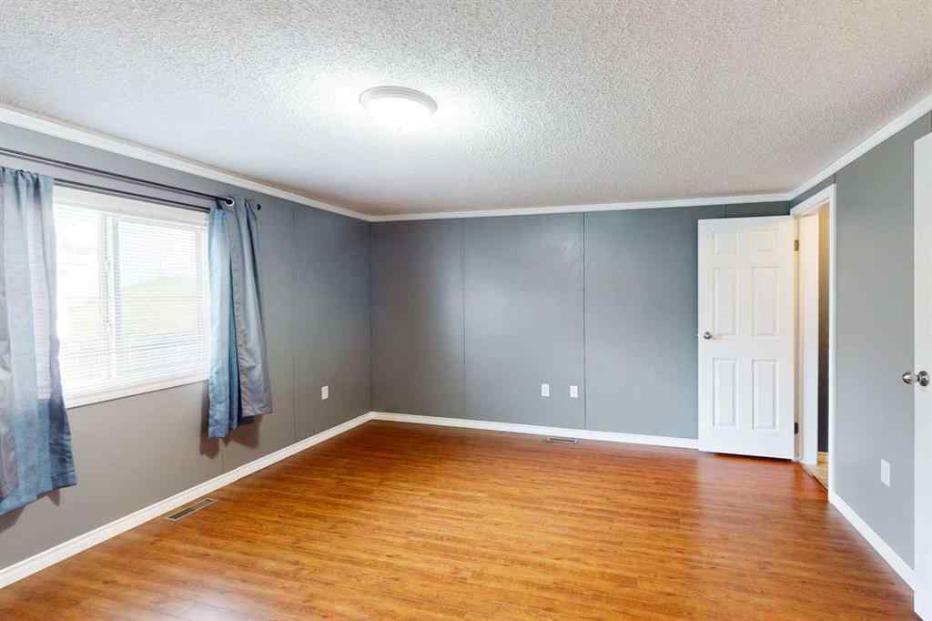 MLS® A2222672 - 373 Greenwich Lane  in Gregoire Park Fort McMurray, Residential