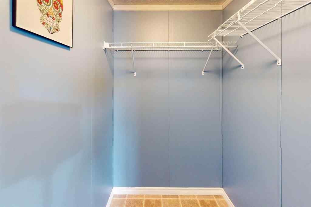 MLS® A2222672 - 373 Greenwich Lane  in Gregoire Park Fort McMurray, Residential