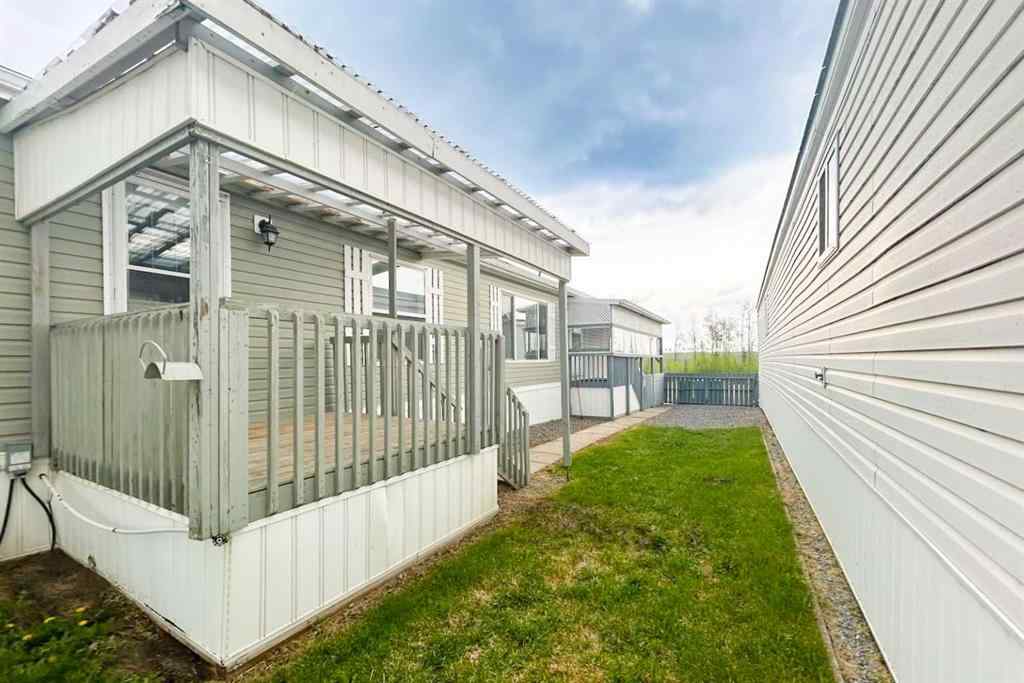 MLS® A2222672 - 373 Greenwich Lane  in Gregoire Park Fort McMurray, Residential