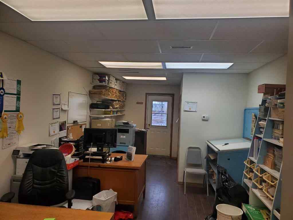 MLS® A2222690 - 516 2nd Avenue N in NONE Vauxhall, Commercial