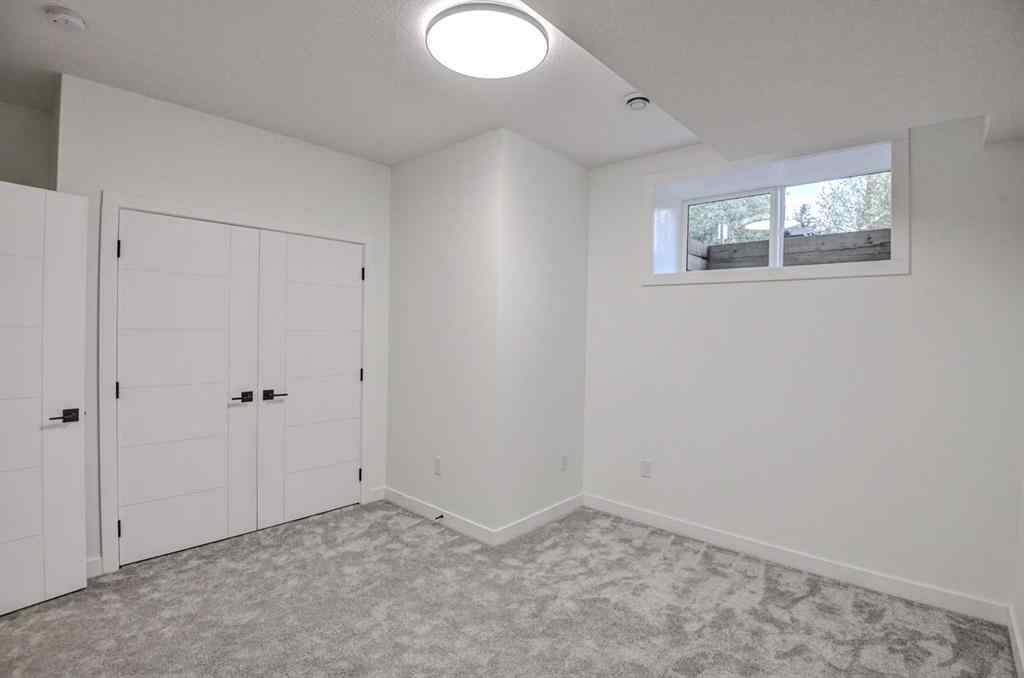 MLS® A2222733 - 1765 7 Avenue NW in Hillhurst Calgary, Residential