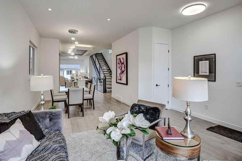 MLS® A2222733 - 1765 7 Avenue NW in Hillhurst Calgary, Residential