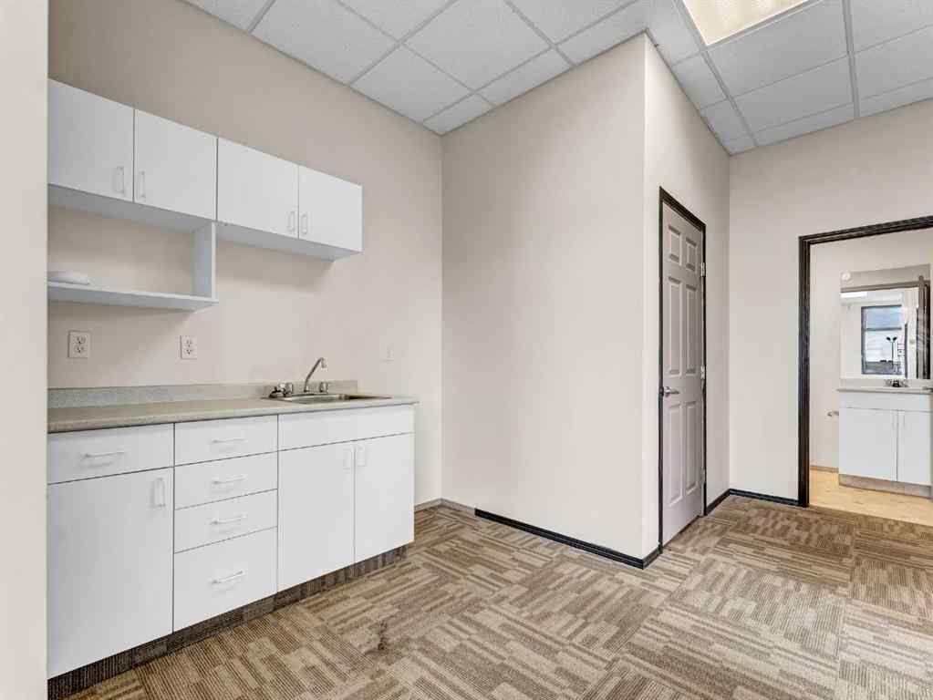 MLS® A2222745 - Unit #201 & 202 1290 Trans Canada Way SE in Southview-Park Meadows Medicine Hat, Commercial