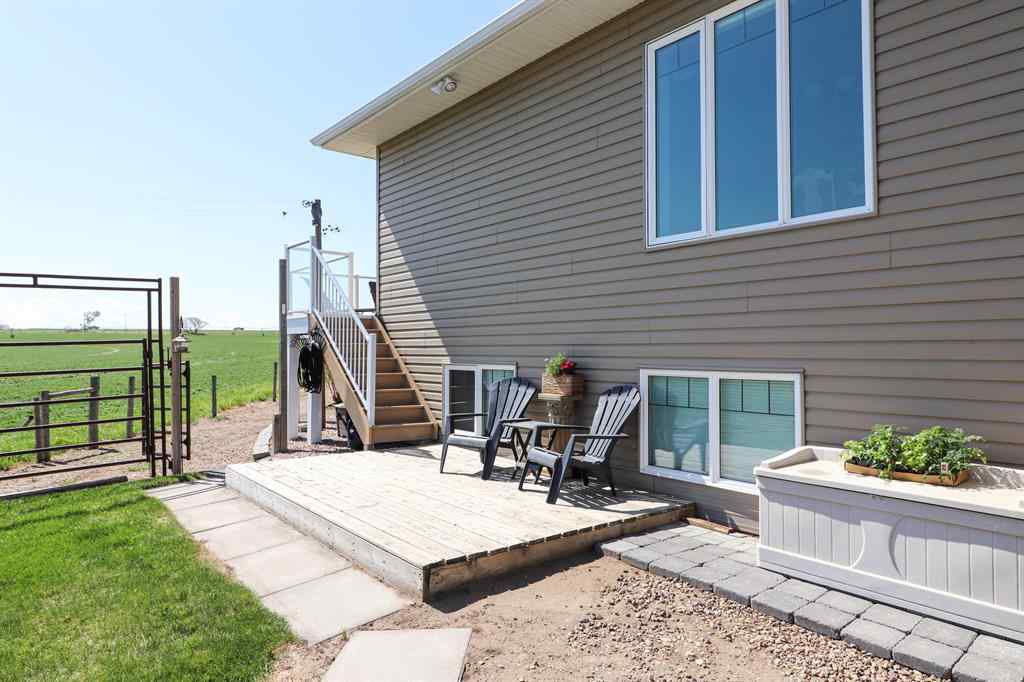 MLS® A2222770 - 5518 Township 120 Road  in NONE Rural Cypress County, Residential