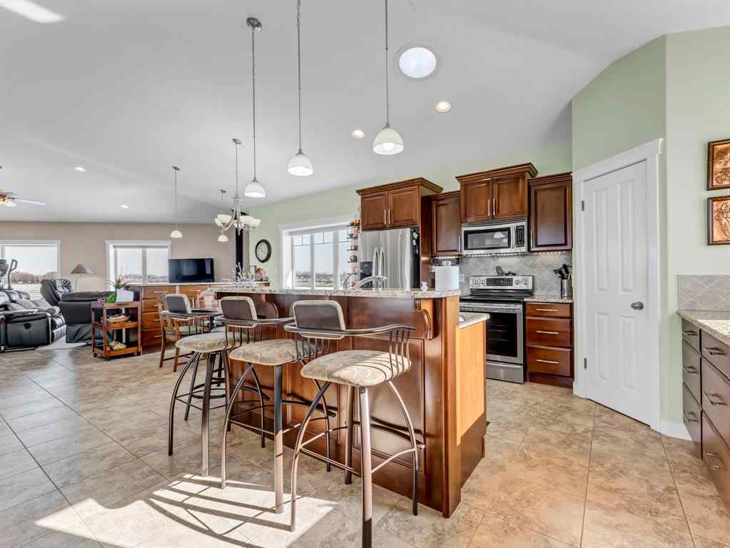 MLS® A2222770 - 5518 Township 120 Road  in NONE Rural Cypress County, Residential
