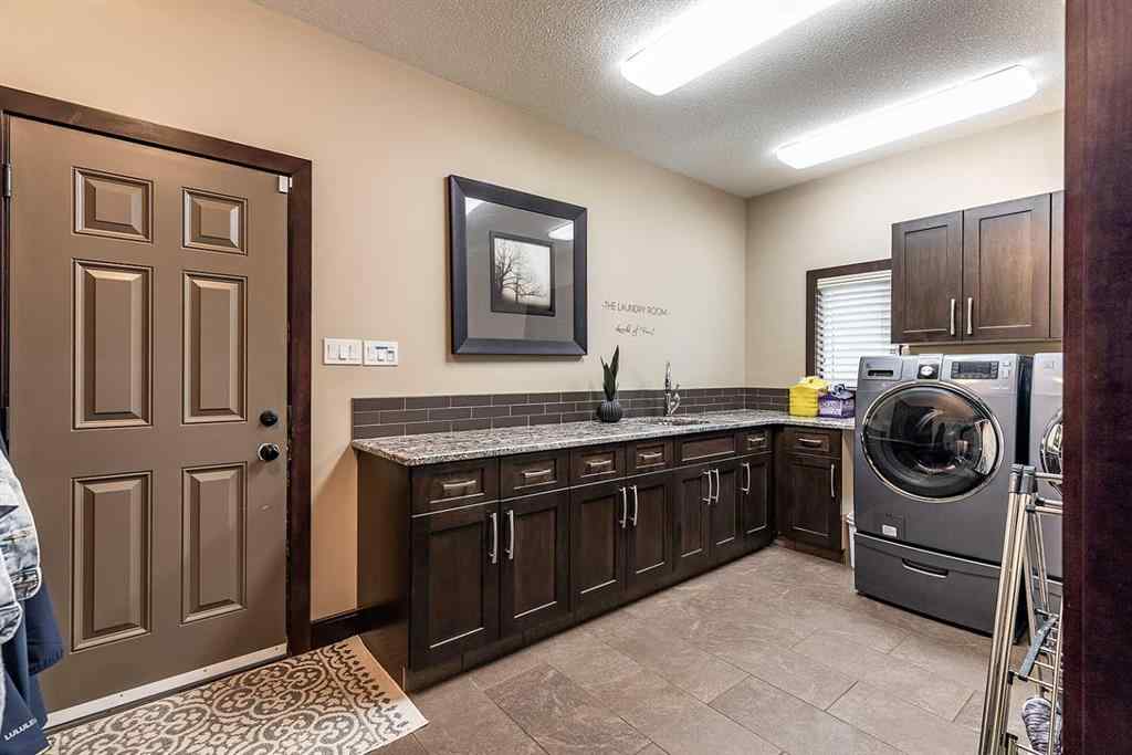 MLS® A2222810 - 11232 Black & White Trail   in NONE Rural Cypress County, Agri-Business
