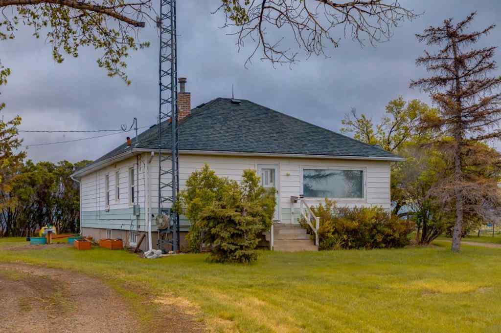 MLS® A2222836 - 222057/222055 HIGHWAY 24   in NONE Rural Wheatland County, Residential