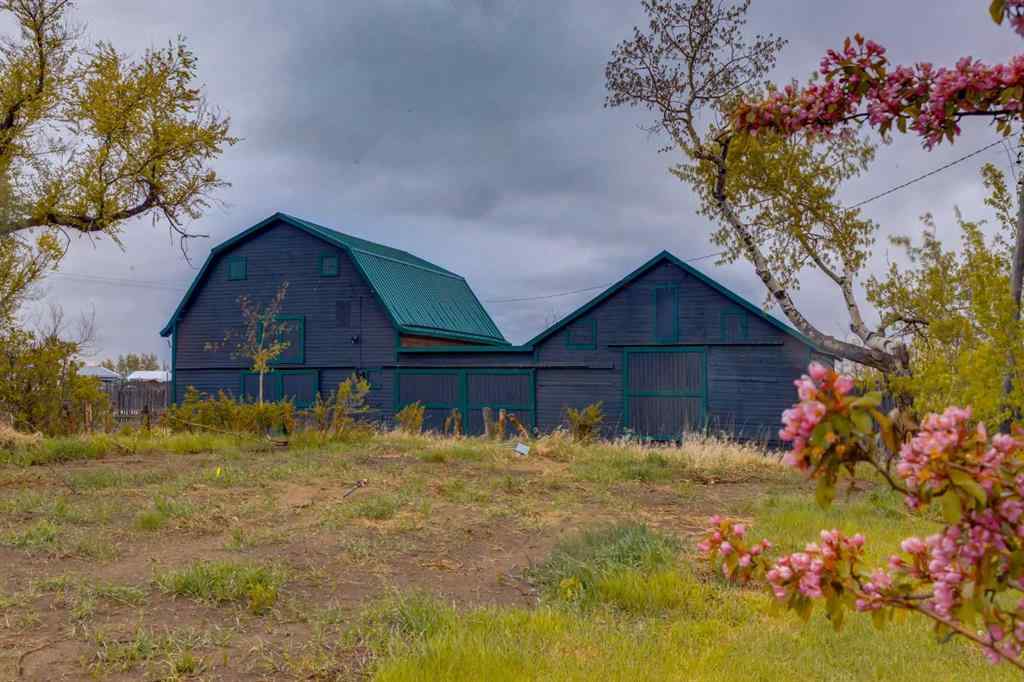MLS® A2222836 - 222057/222055 HIGHWAY 24   in NONE Rural Wheatland County, Residential