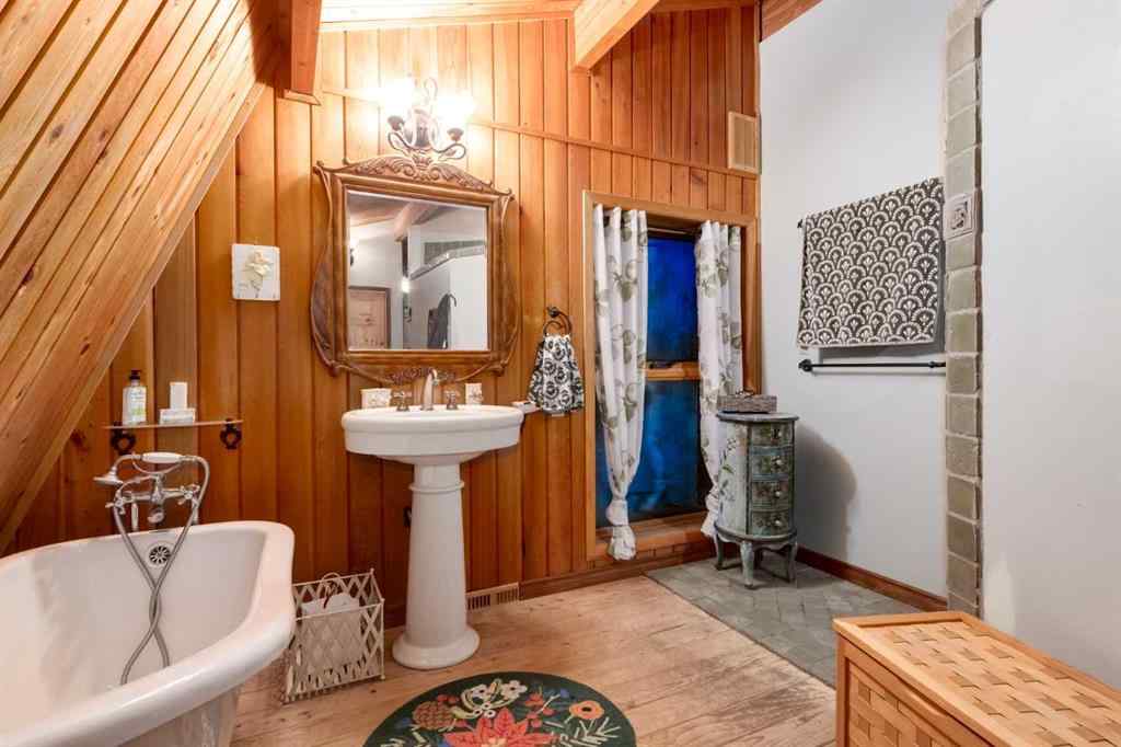 MLS® A2222836 - 222057/222055 HIGHWAY 24   in NONE Rural Wheatland County, Residential