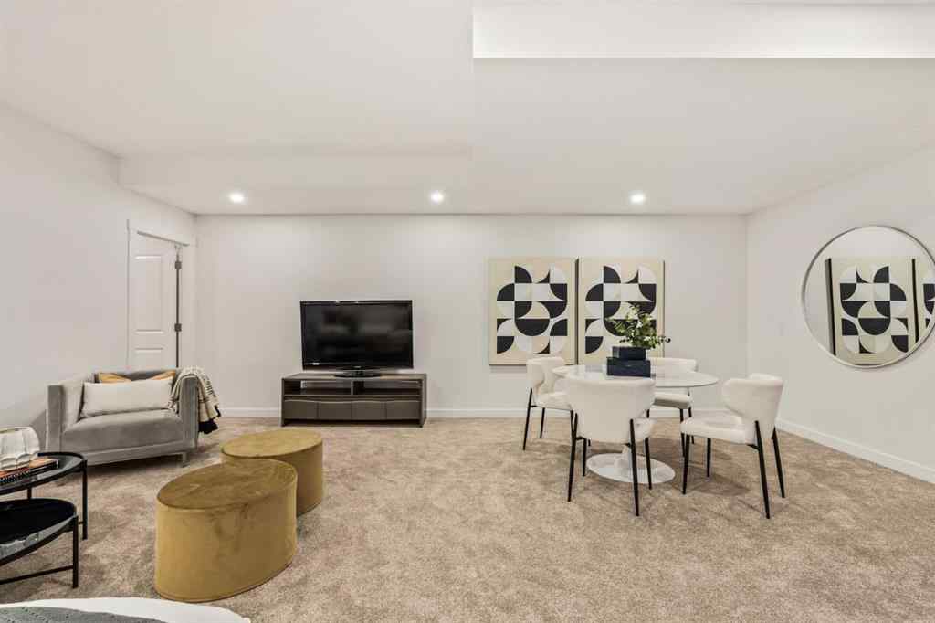 MLS® A2222843 - 27 Sovereign Heights SW in Shaganappi Calgary, Residential