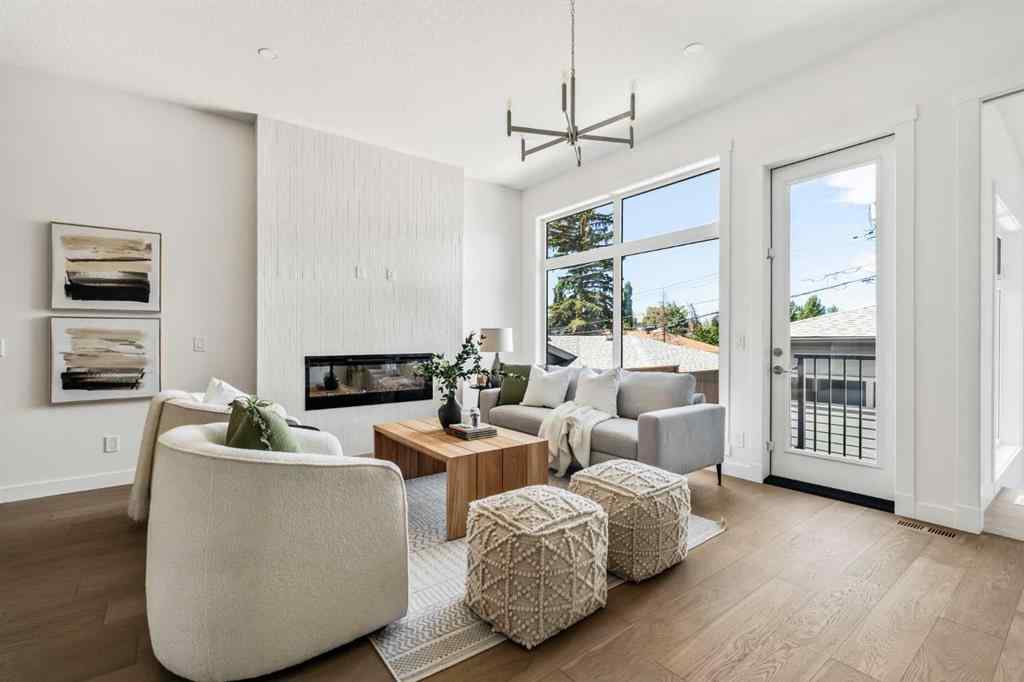 MLS® A2222843 - 27 Sovereign Heights SW in Shaganappi Calgary, Residential