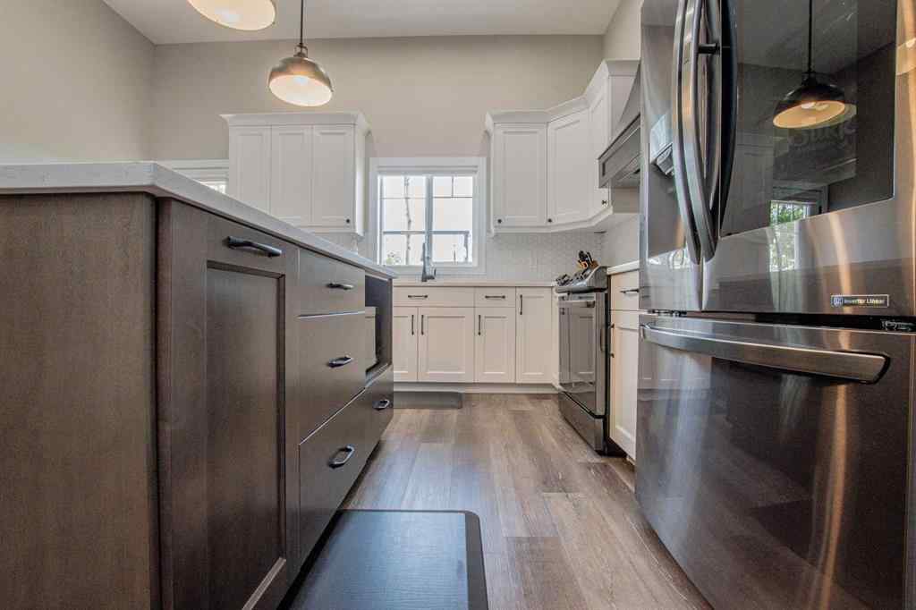 MLS® A2222862 - 10641 66 Avenue  in Stone Ridge Grande Prairie, Residential
