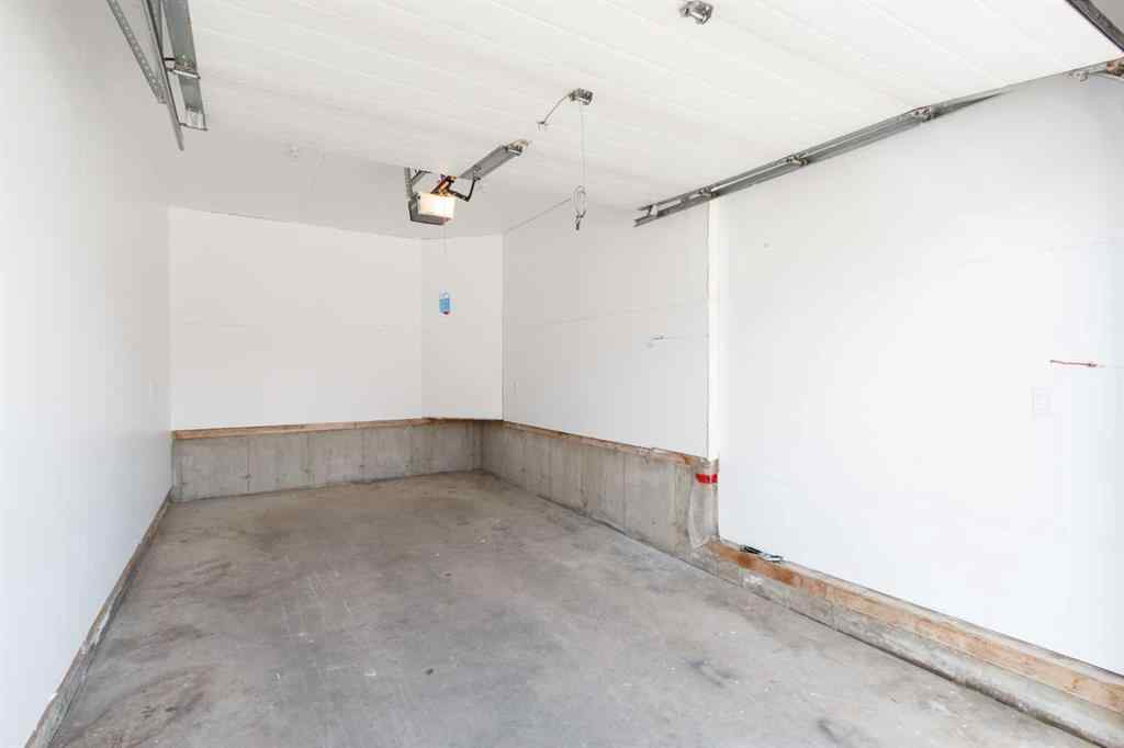 MLS® A2222863 - Unit #6 2002 22 Avenue  in NONE Bowden, Residential