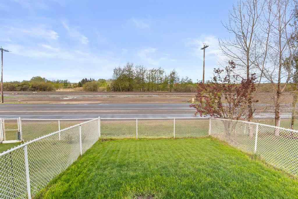 MLS® A2222863 - Unit #6 2002 22 Avenue  in NONE Bowden, Residential