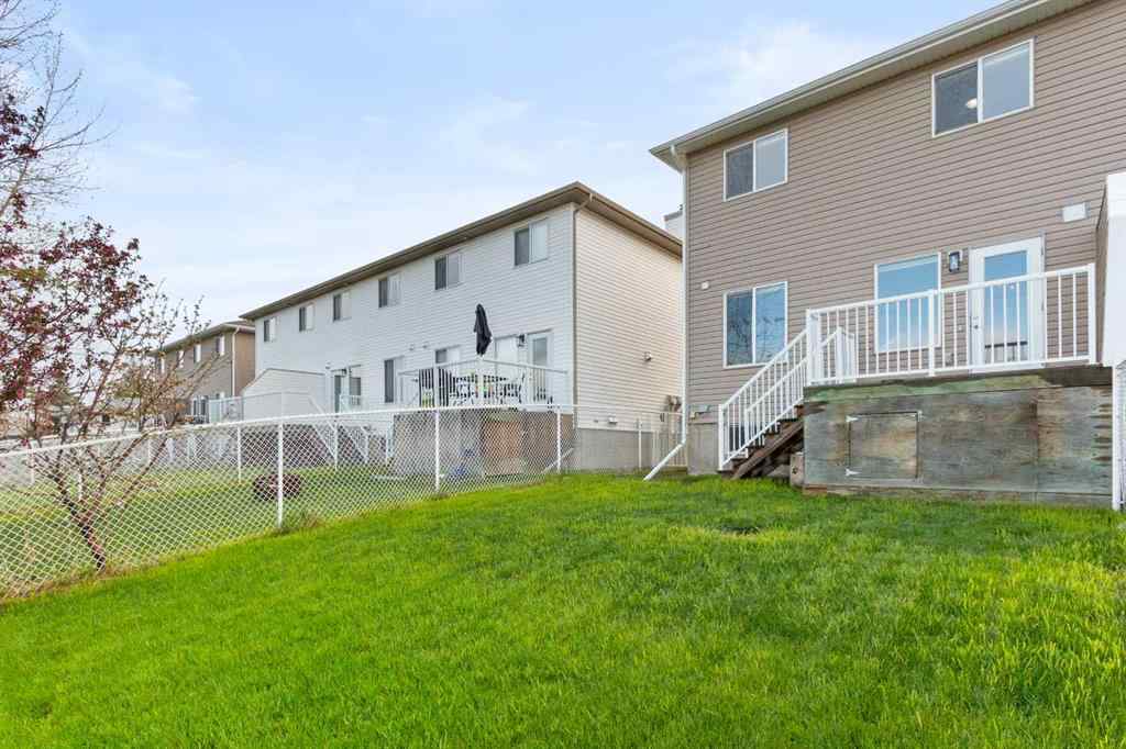 MLS® A2222863 - Unit #6 2002 22 Avenue  in NONE Bowden, Residential