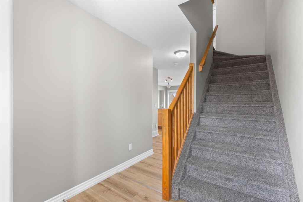 MLS® A2222863 - Unit #6 2002 22 Avenue  in NONE Bowden, Residential