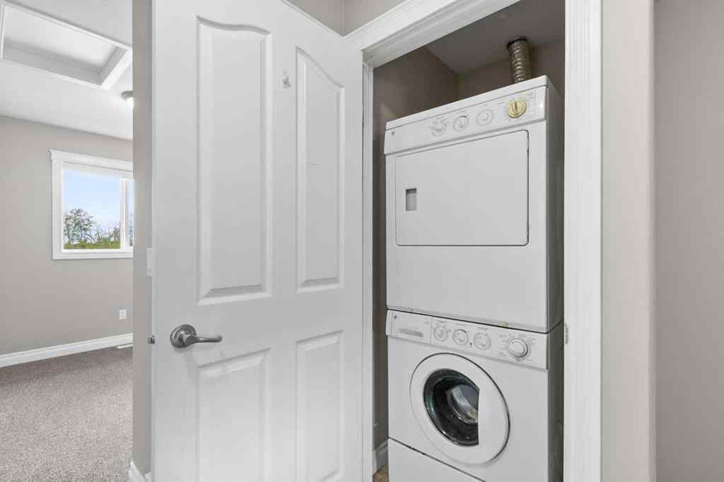 MLS® A2222863 - Unit #6 2002 22 Avenue  in NONE Bowden, Residential
