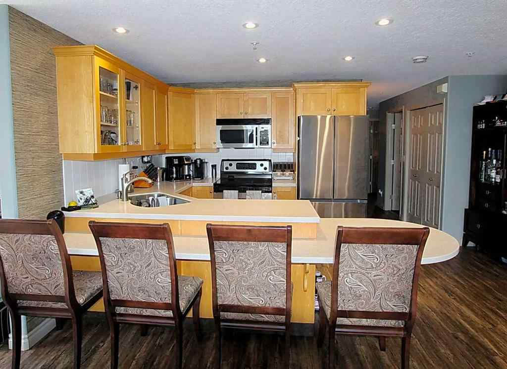 MLS® A2222930 - Unit #401 5100 Lakeshore Drive  in Downtown Sylvan Lake, Residential