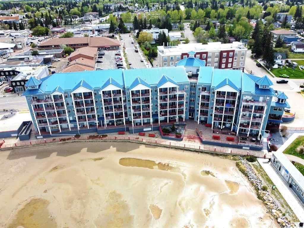 MLS® A2222930 - Unit #401 5100 Lakeshore Drive  in Downtown Sylvan Lake, Residential