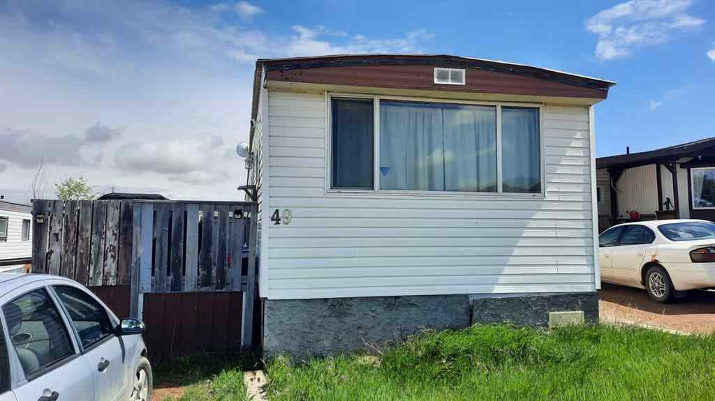 MLS® A2222958 - 49 Greenwood Villa  in Newcastle Drumheller, Mobile
