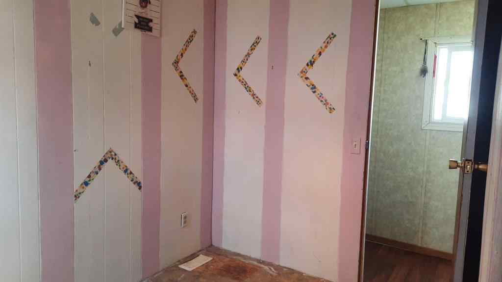 MLS® A2222958 - 49 Greenwood Villa  in Newcastle Drumheller, Mobile