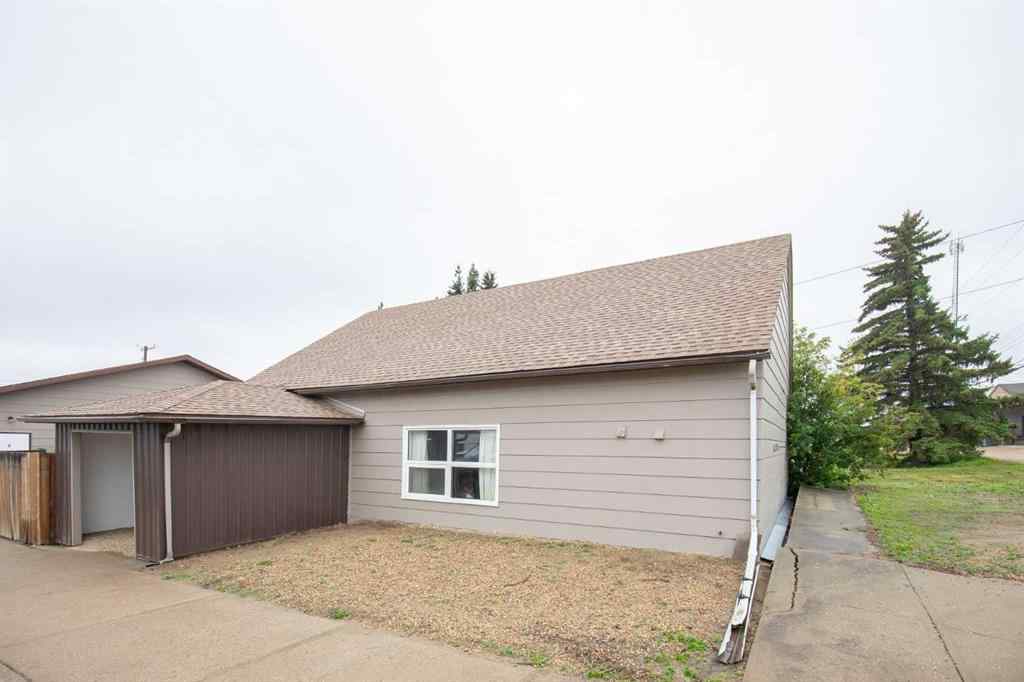 MLS® A2222959 - Unit #1-4 4906 50 Street  in NONE Rimbey, Commercial