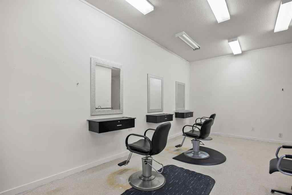 MLS® A2222959 - Unit #1-4 4906 50 Street  in NONE Rimbey, Commercial