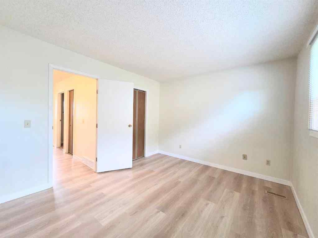 MLS® A2222983 - Unit #76 2511 38 Street NE in Rundle Calgary, Residential