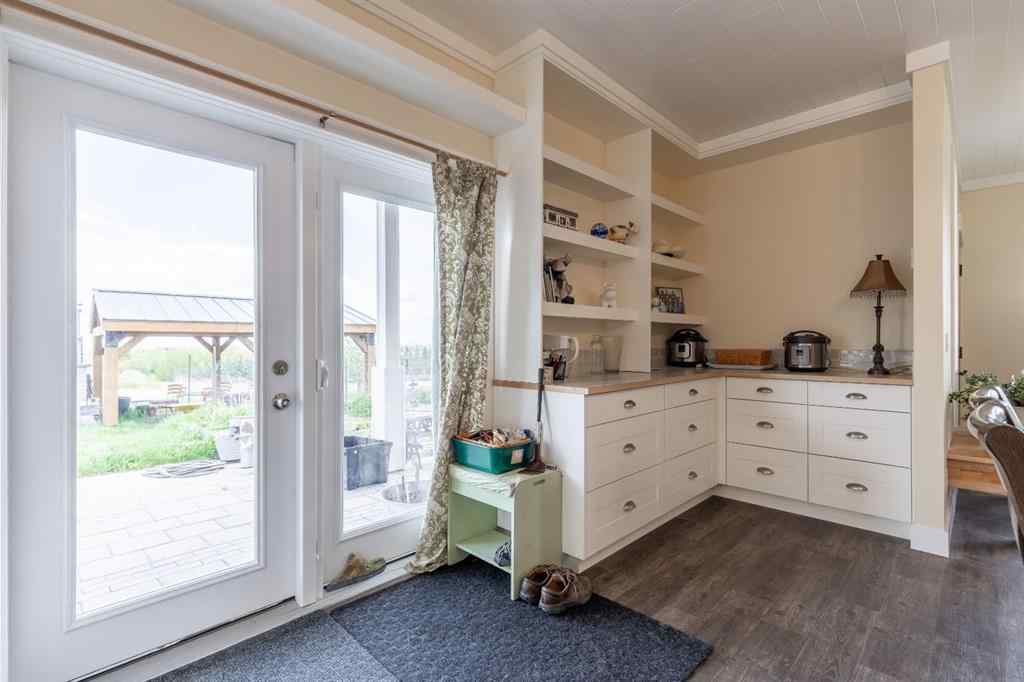 MLS® A2223013 - 42015 RR280   in NONE Hill Spring, Residential