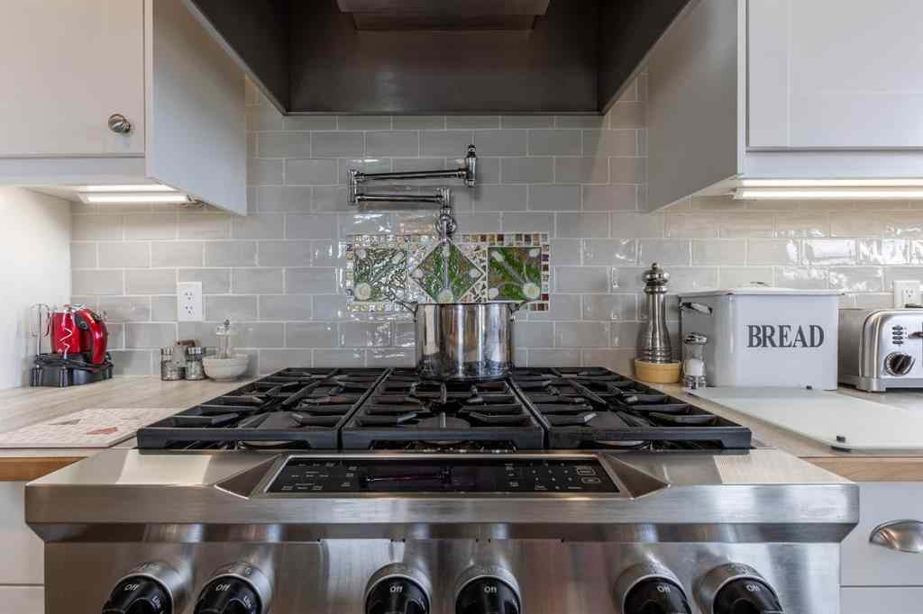 MLS® A2223013 - 42015 RR280   in NONE Hill Spring, Residential