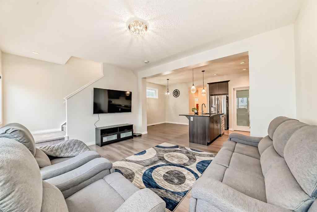 MLS® A2223029 - 163 Evanscrest Way NW in Evanston Calgary, Residential