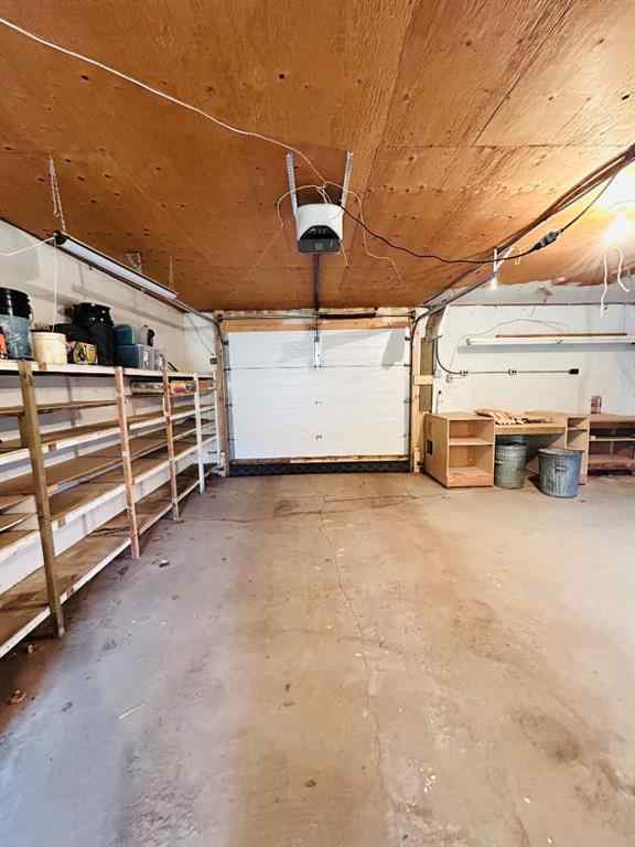 MLS® A2223032 - 202 7 Avenue E in NONE Oyen, Residential