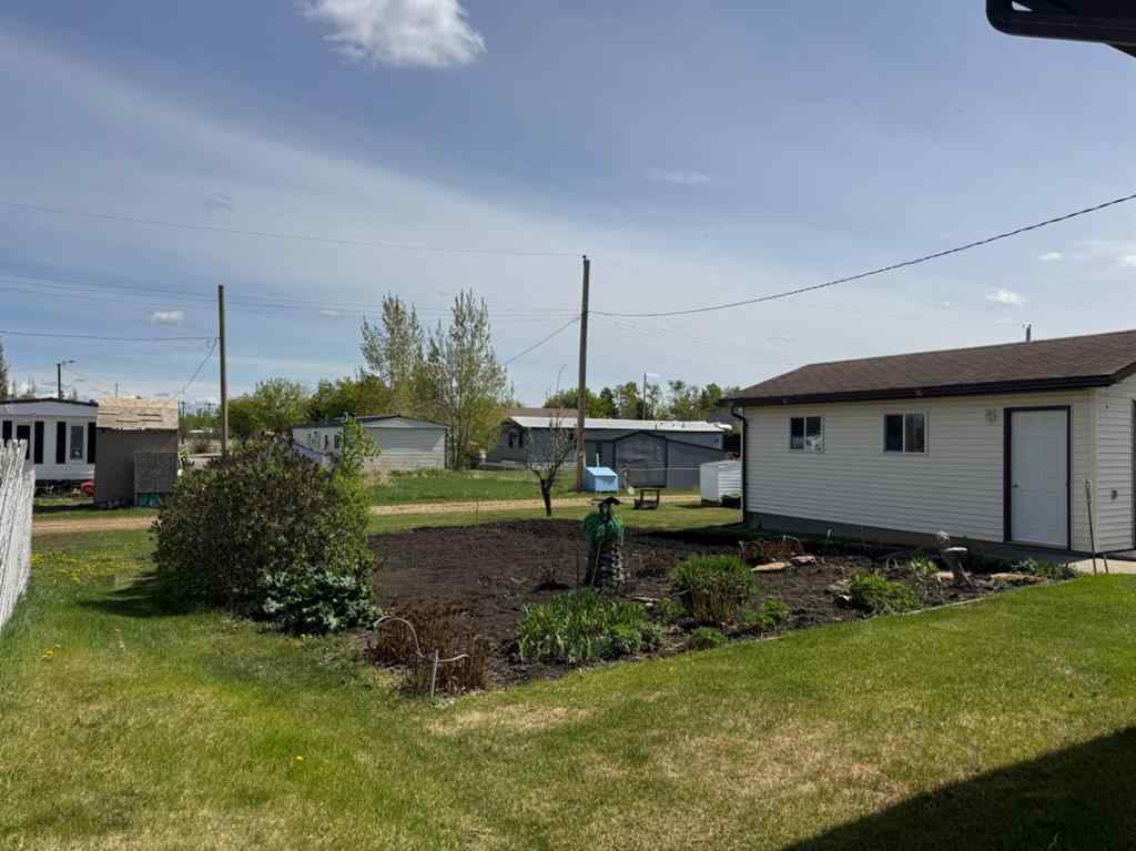 MLS® A2223033 - 928 4th Avenue   in NONE Hines Creek, Residential