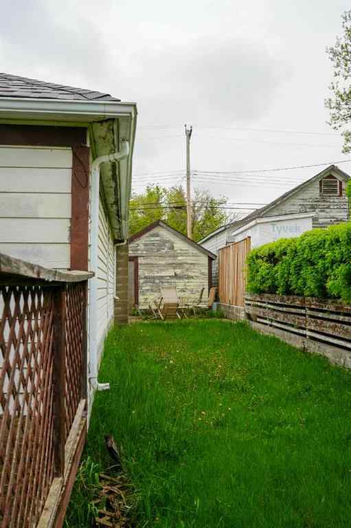 MLS® A2223119 - 4931 49 Street  in NONE Hardisty, Residential
