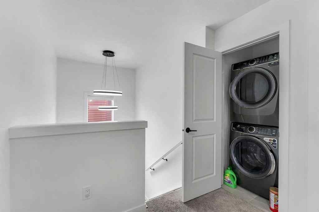 MLS® A2223129 - 1041 Waterford Drive  in Chesterview Estates Chestermere, Residential