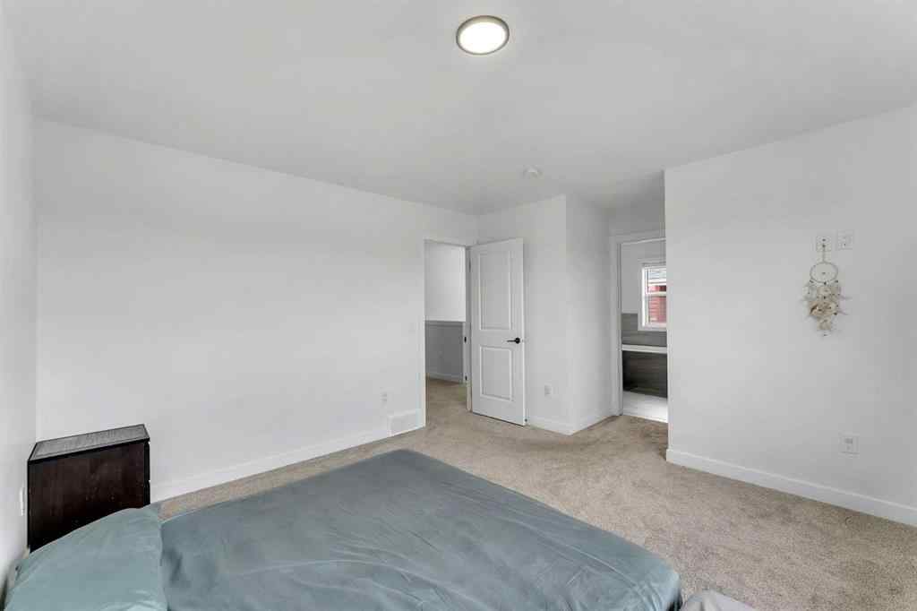MLS® A2223129 - 1041 Waterford Drive  in Chesterview Estates Chestermere, Residential